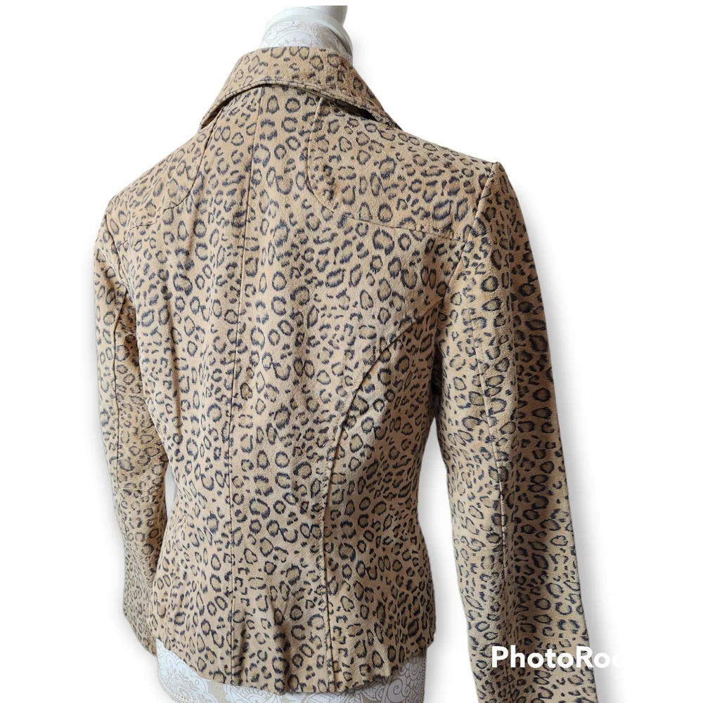 Yvonne Marie Mobwife Leopard print suede leather jacket size 6